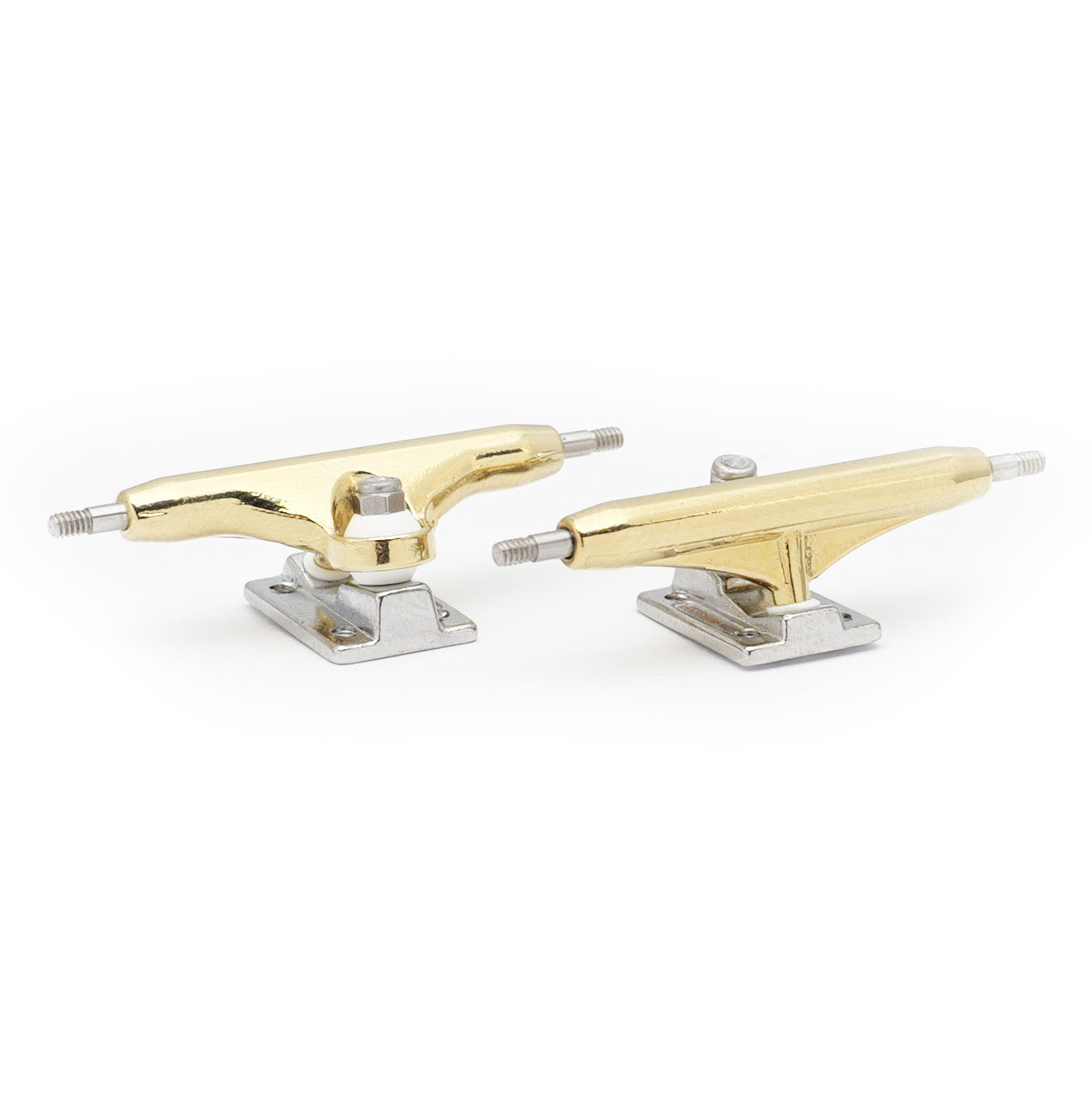 dynamic trucks 34mm width gold hanger chrome baseplate