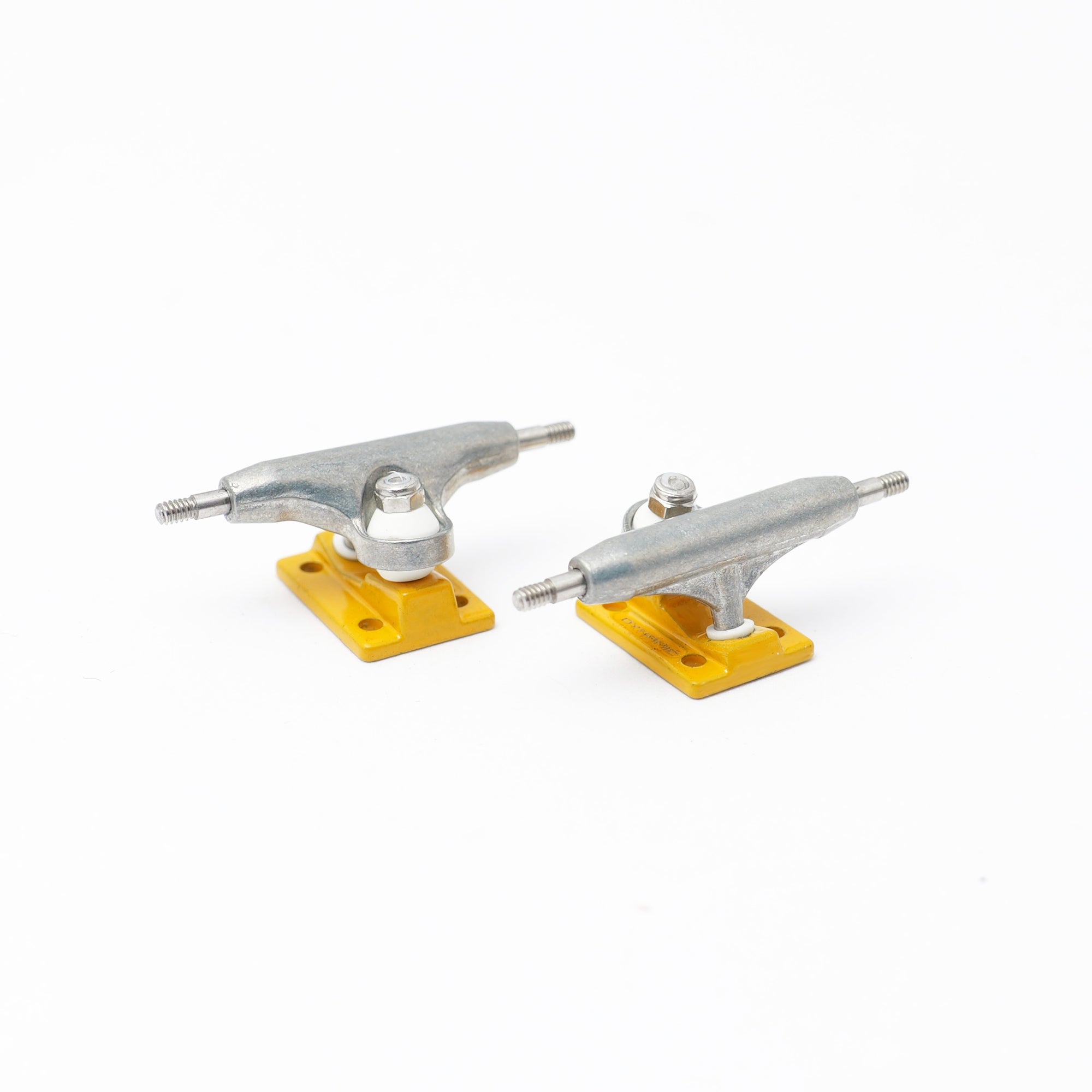 Dynamic Trucks - 26mm Raw Hanger Yellow Baseplate Special Edition