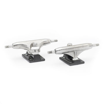 dynamic fingerboard trucks 29mm width black special edition locknut baseplate