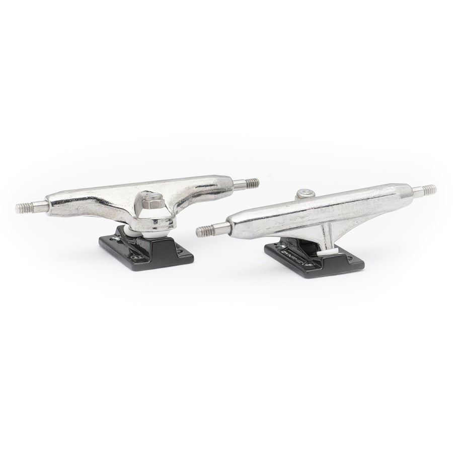 dynamic trucks 34mm width chrome hanger black baseplate