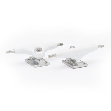 dynamic fingerboard trucks 32mm width white hanger chrome locknut baseplate