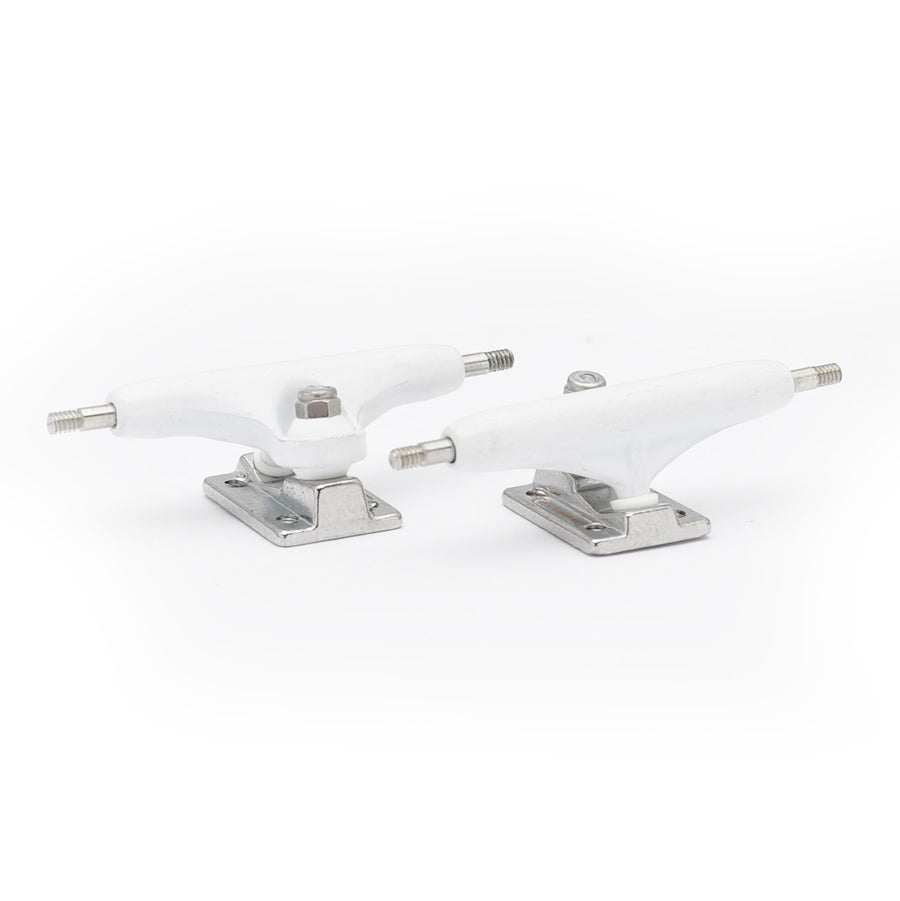 dynamic fingerboard trucks 32mm width white hanger chrome locknut baseplate
