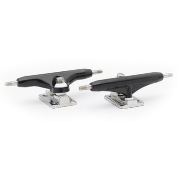 dynamic trucks 34mm width black hanger chrome baseplate