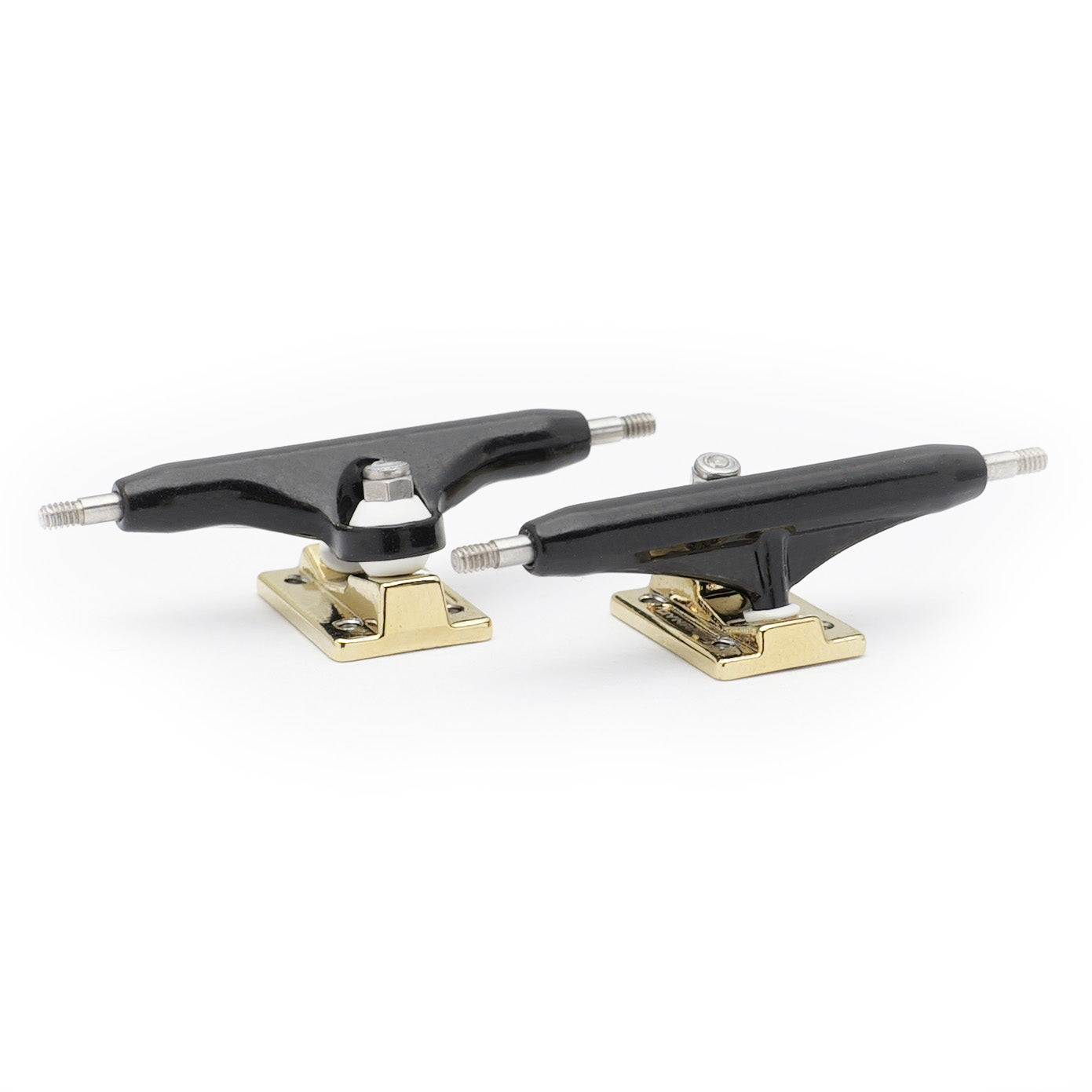 dynamic trucks 34mm width black hanger gold baseplate