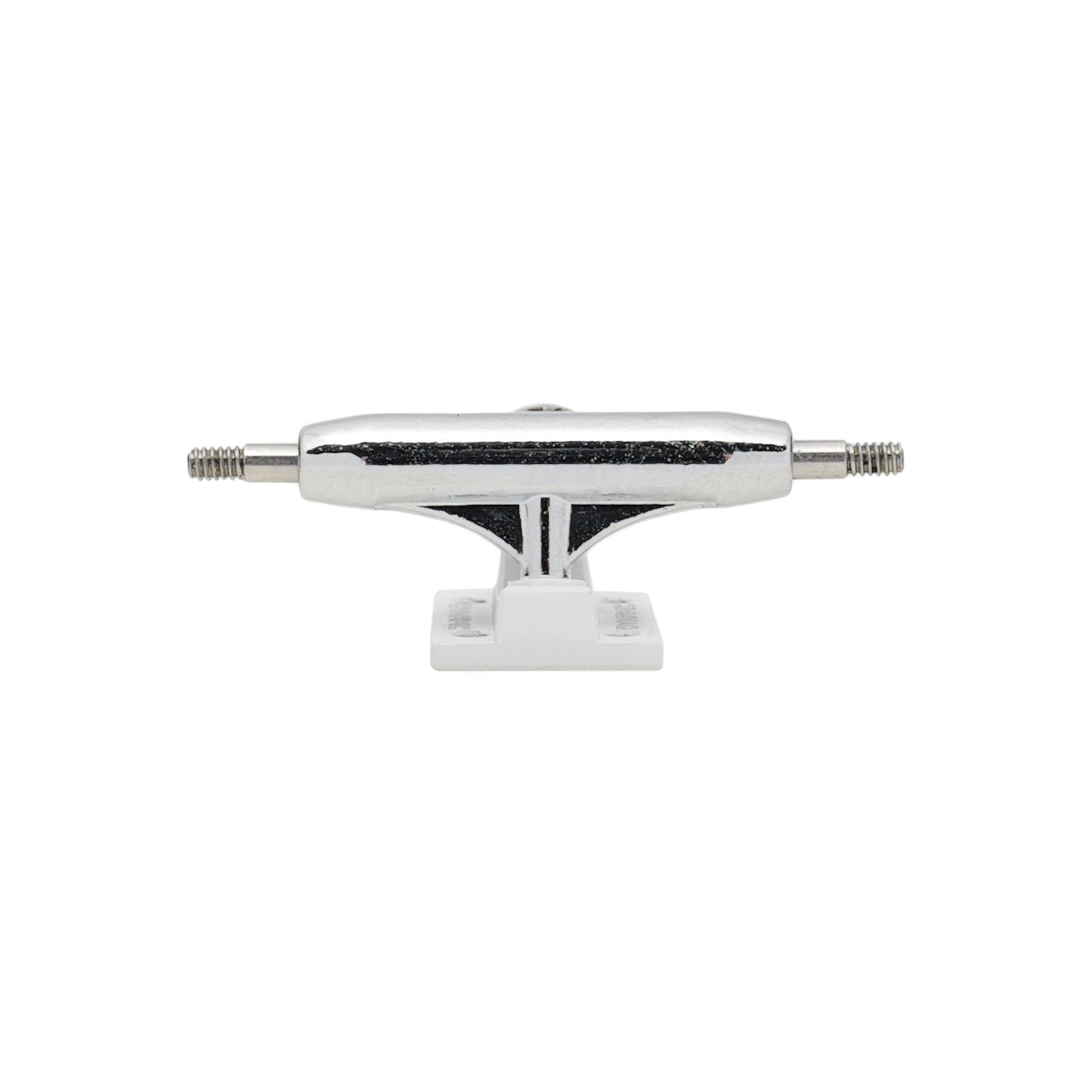 dynamic trucks 26mm chrome hanger white baseplate