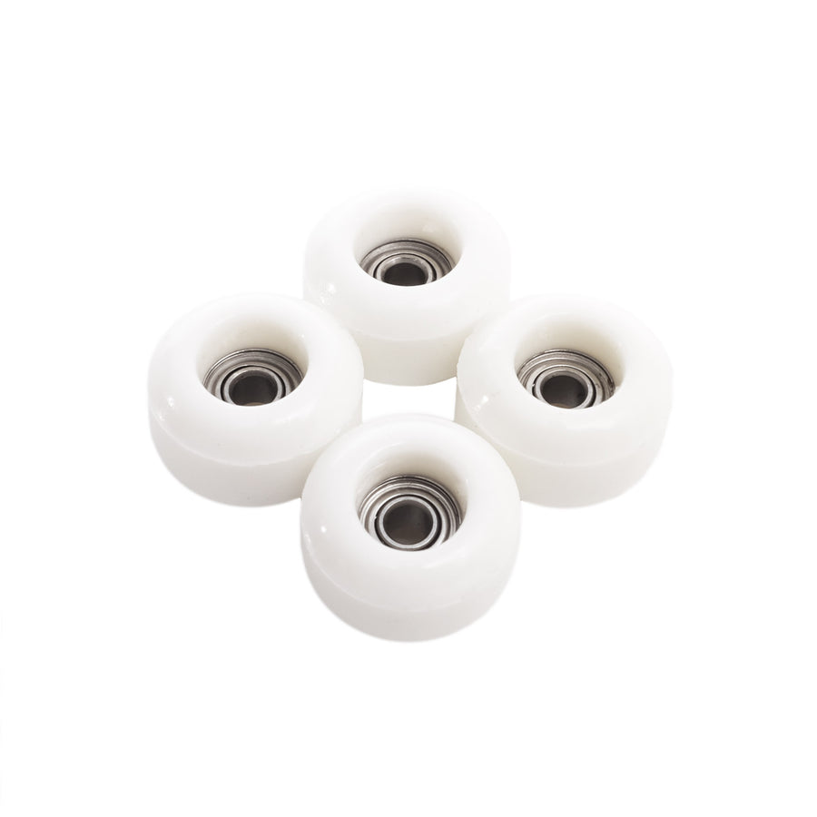 set of 4 bearing wheels street shape 7.5mm diameter white color