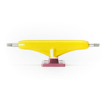 dynamic trucks 34mm yellow hanger pink baseplate