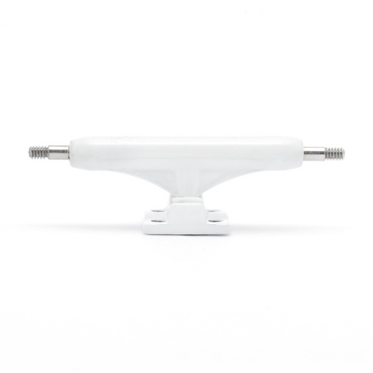 dynamic trucks 32mm all white
