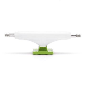 dynamic trucks 32mm white hanger lime green baseplate