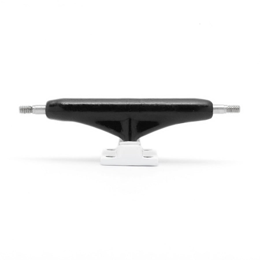 dynamic trucks 34mm black hanger white baseplate